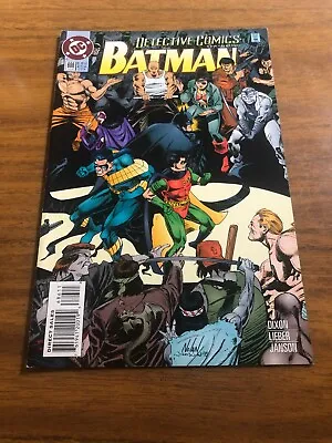Buy Detective Comics Vol.1 # 686 - 1995 • 1.99£