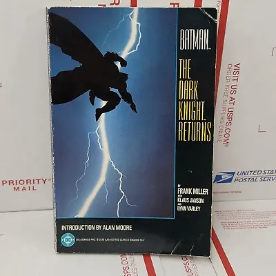 Buy DC Comics Batman The Dark Knight Returns Book 1 (1986) Frank Miller 1st Printing • 19.76£