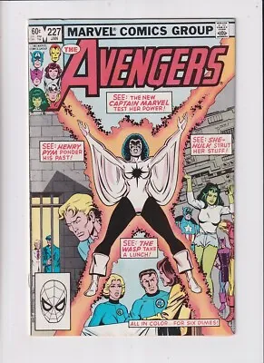 Buy Avengers (1963) # 227 (7.0-FVF) (1892790) 2nd App. (NEW) Captain Marvel 1983 • 18.90£