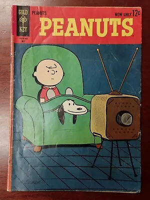 Buy Gold Key Comics Peanuts #1 May 1963 Charlie Brown Snoopy • 134.40£