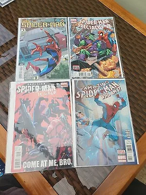 Buy Comic Lot X4 W.E.B. Of Spider-Man, Spectacular, Superior Team Up + Who Am I #1 • 12.50£