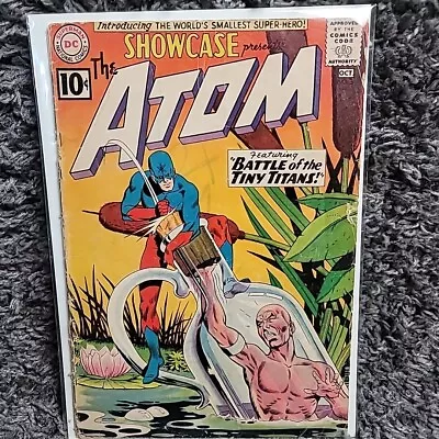 Buy DC SHOWCASE Presents 34 1st Appearance Of The ATOM KEY ISSUE Comic 1961 • 126.50£
