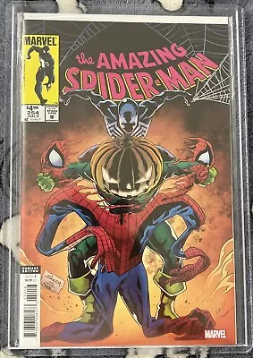 Buy Amazing Spider-Man #254 Facsimile 1:25 Sliney Variant • 67.19£